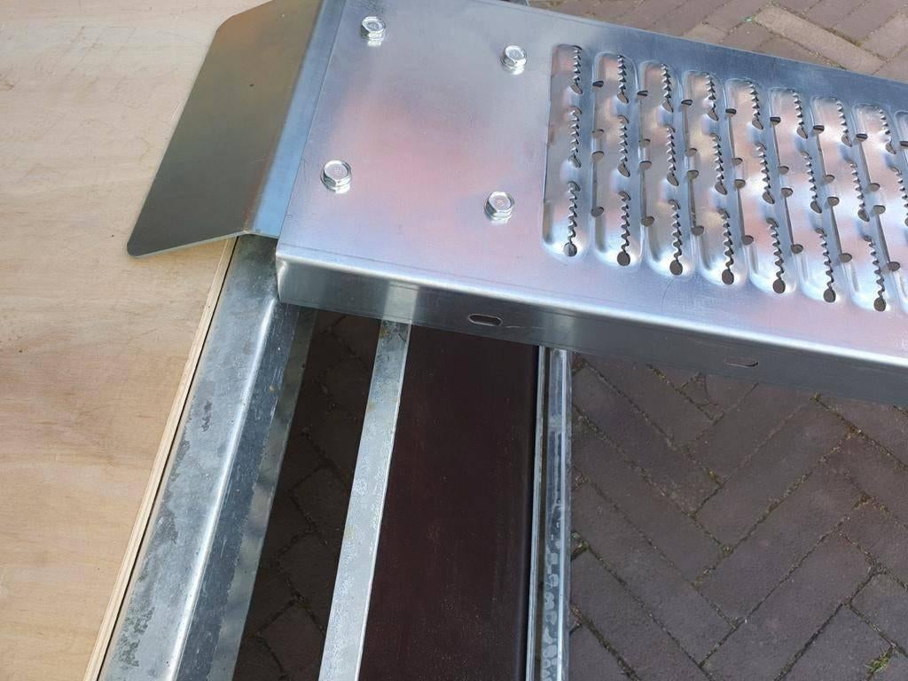 oprijplaten vaste of opvouwbare totaal180 cm, Motoren, Ophalen, Nieuw