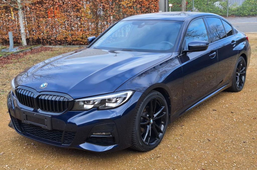 BMW 318d M Sport Individual TANSANITBLAUW, Auto's, Achterwielaandrijving, 1995 cc, 4 cilinders, Blauw