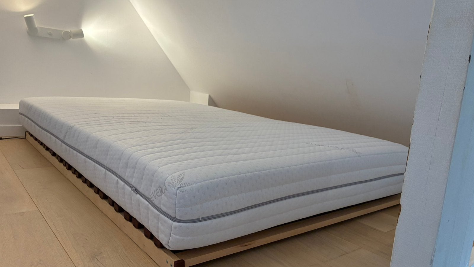 Matelas et sommier à lattes 120x200, Matelas, Queen size, Comme neuf, Enlèvement