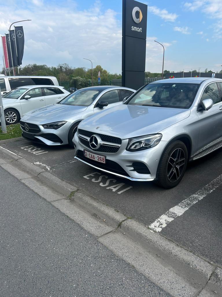 Mercedes-Benz GLC 220 Coupé d 4-Matic  Solution AMG (EU6c)., Auto's, Automaat, Diesel, Particulier, Zilver of Grijs