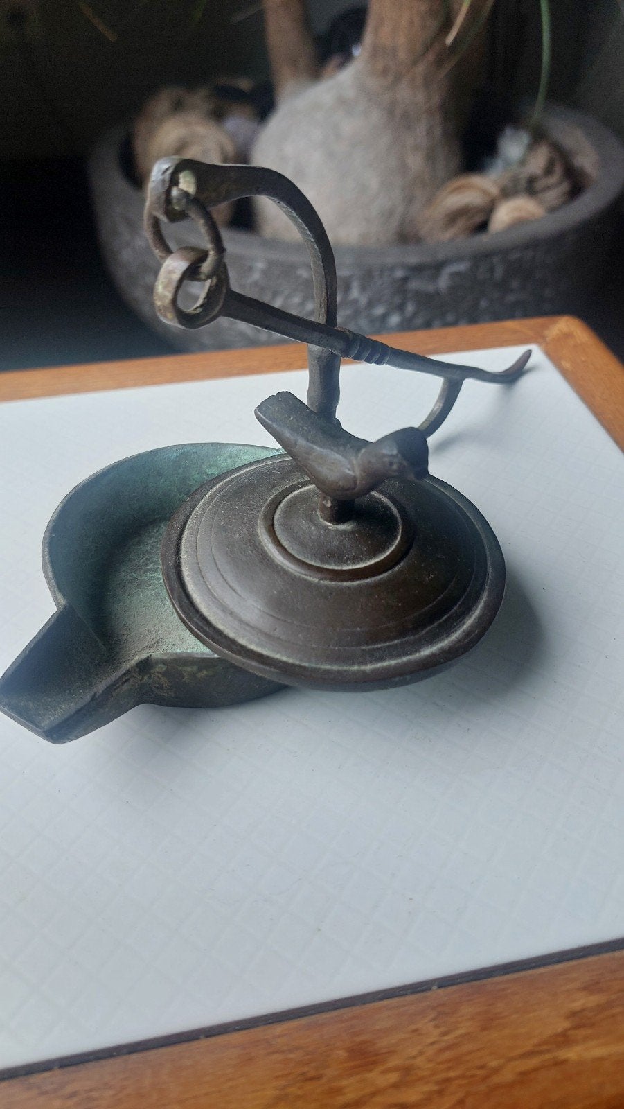 Zeldzame Antieke Bronzen Hangende Olielamp (Betty Lamp) met, Antiek en Kunst, Ophalen of Verzenden