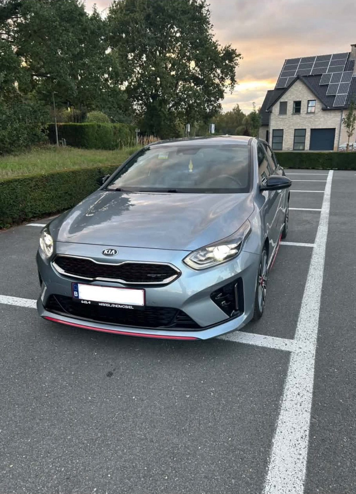 Kia ceed GT BASTUCK, 4 cilinders, Alcantara, 5 zetels, Particulier