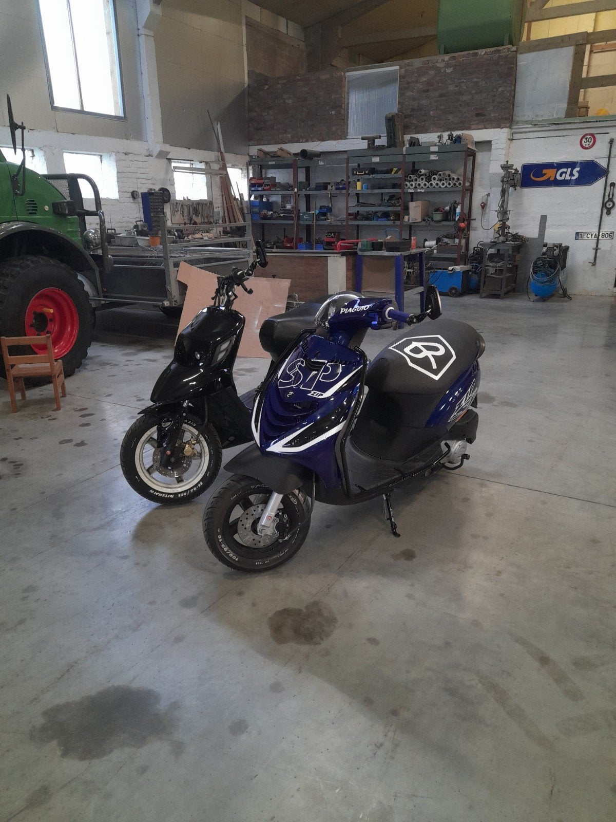 Scooter project gezocht, Ophalen