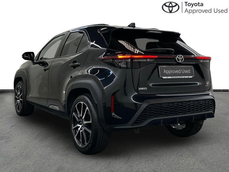 Toyota Yaris Cross 130hp HEV GR Sport | 360 | winter pack, Autos, Achat, Euro 6, 109 g/km, Noir