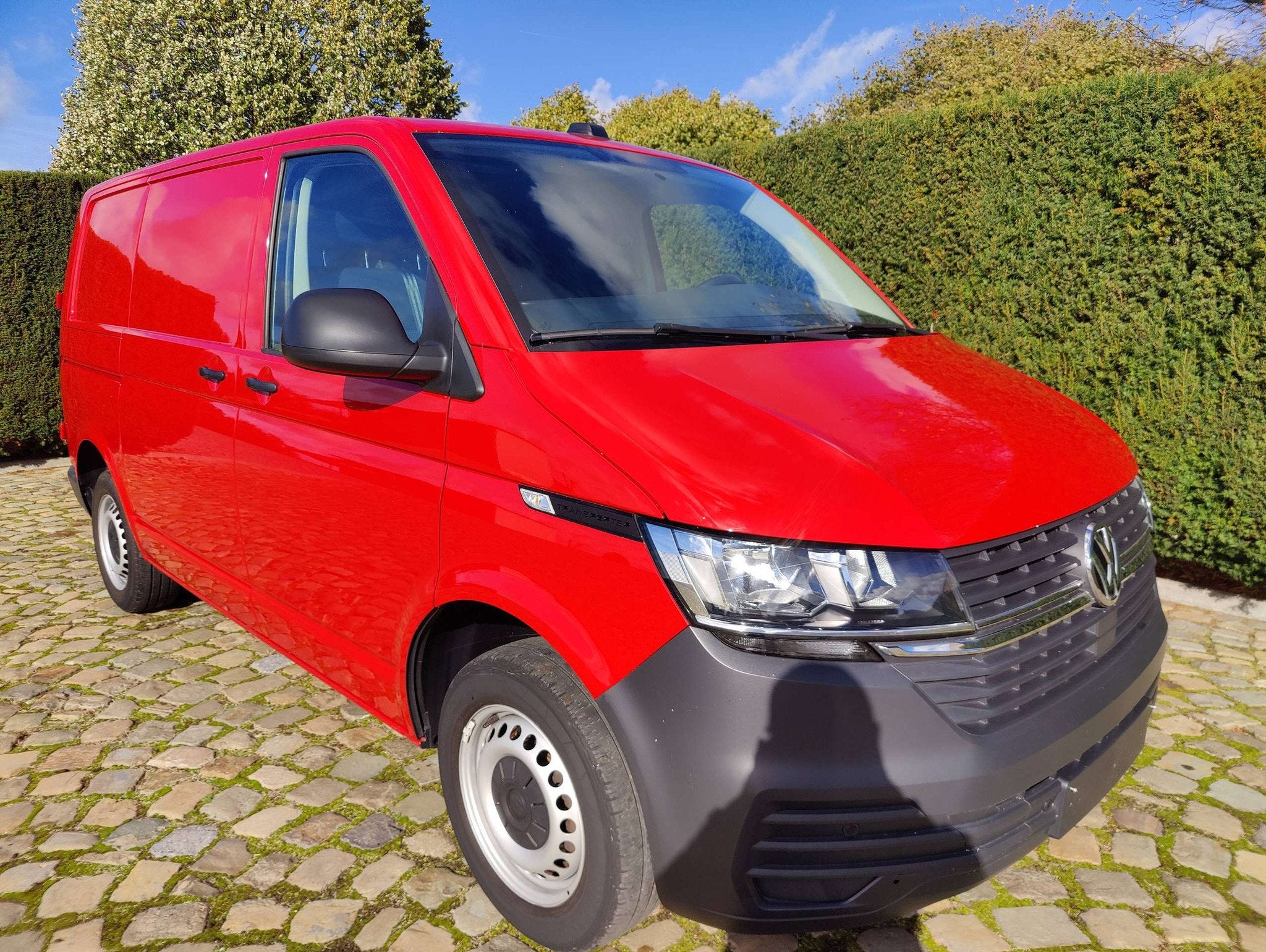 Volkswagen T6.1 Transporter 2.0 TDi SCR BMT DSG (EU6d-TEMP), Autos, Rouge, Achat, 6 portes, Entreprise