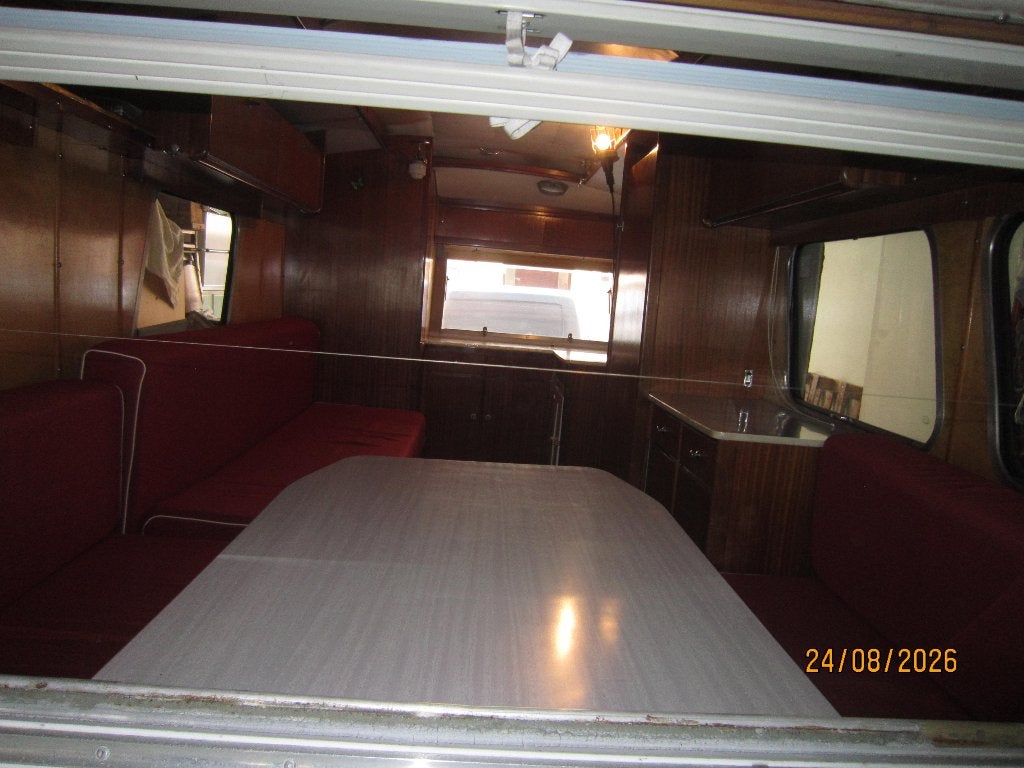 Caravan Tortue Mallorca 1966, Caravanes & Camping, Autres marques, Jusqu'à 5, 4 à 5 mètres, Poêle