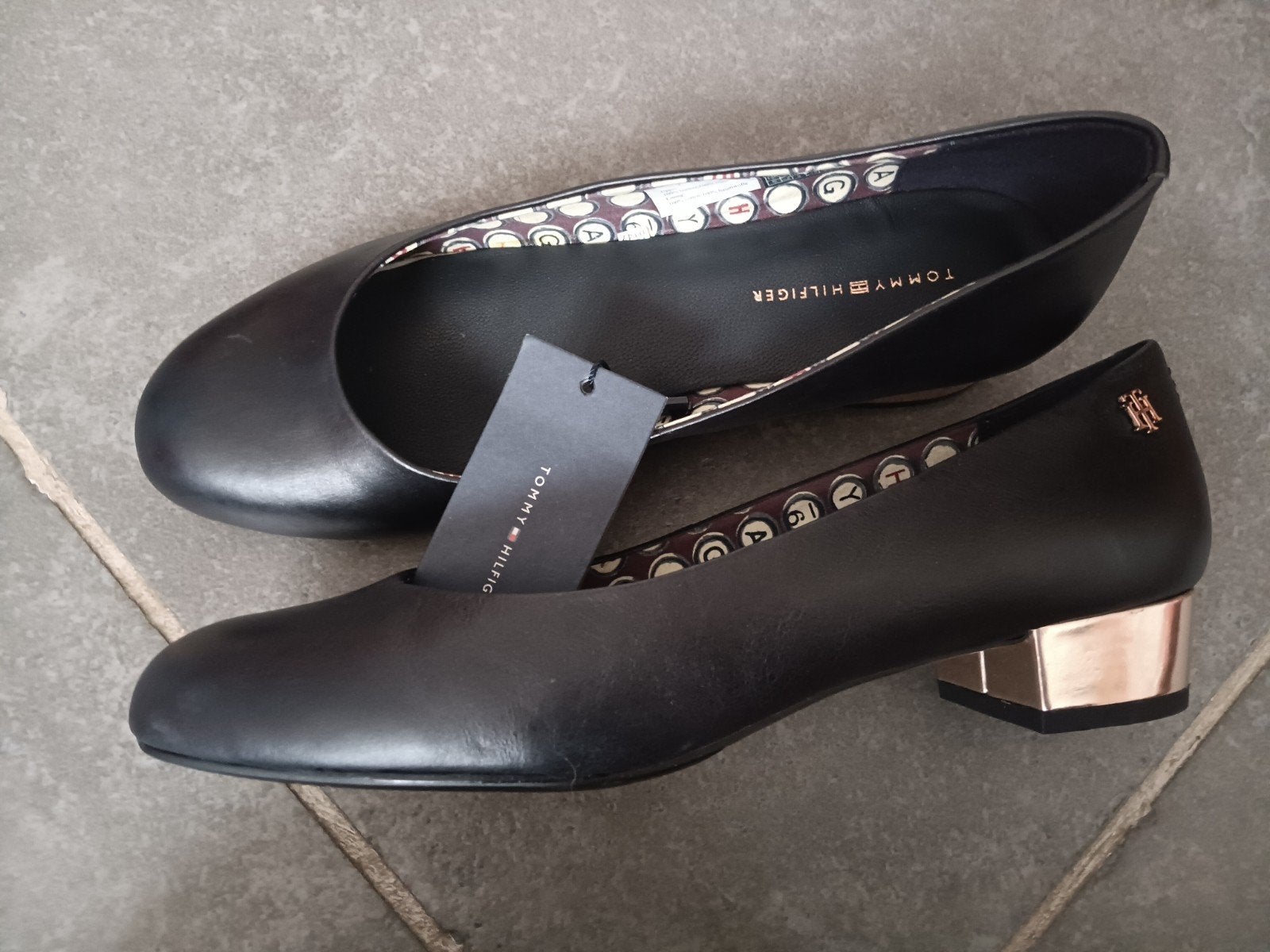 nieuwe mooie schoenen maat 40 Tommy Hilfiger, Vêtements | Femmes, Neuf, Tommy hilfiger, Enlèvement, Sabots