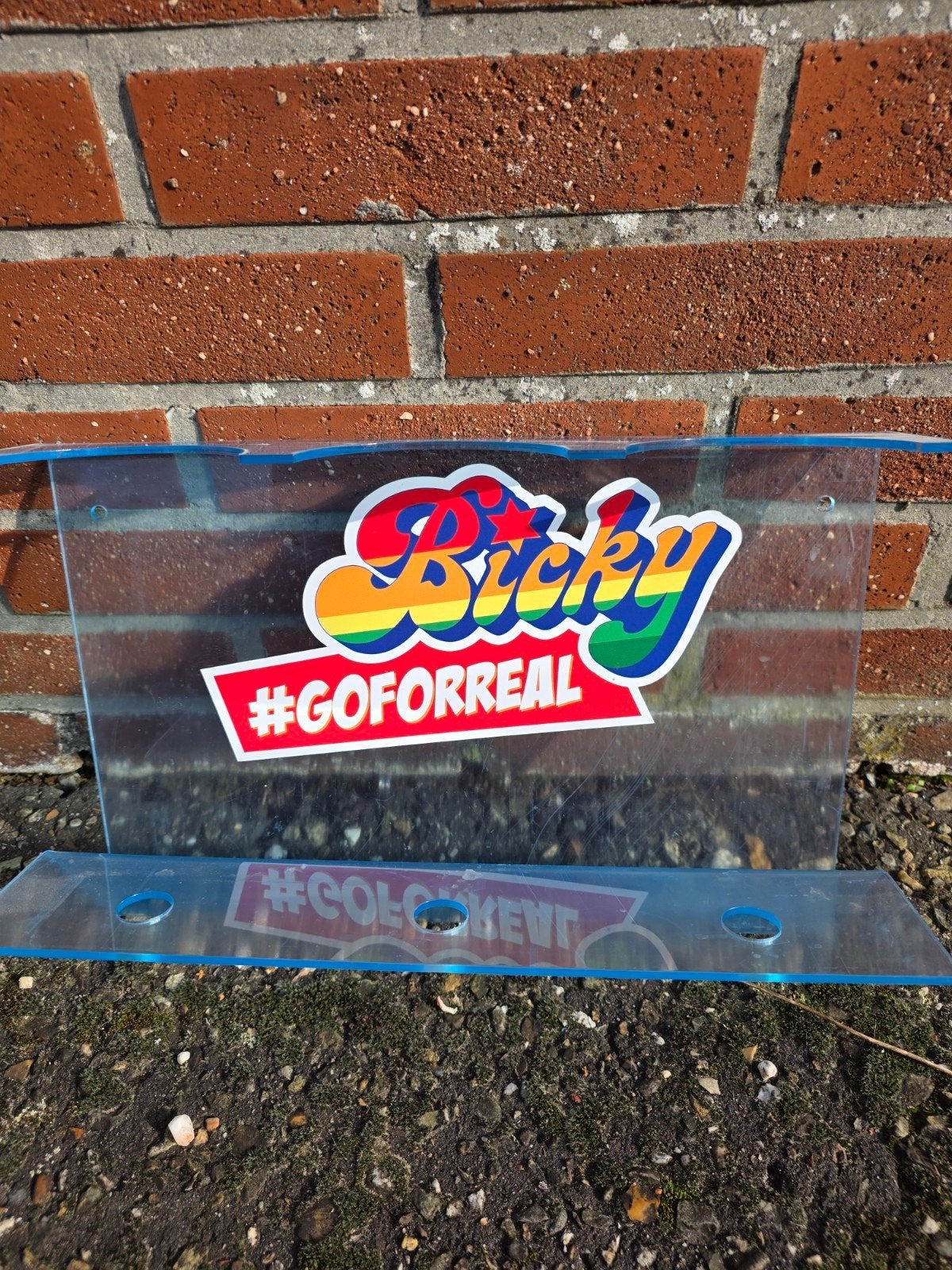 bicky fles houder, Enlèvement