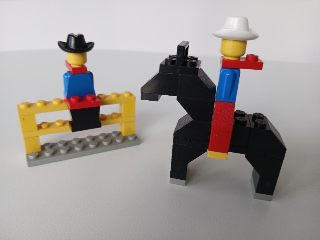 Lego Legoland vintage 617 Cowboys, Kinderen en Baby's, Speelgoed | Duplo en Lego, Ophalen of Verzenden, Zo goed als nieuw, Complete set