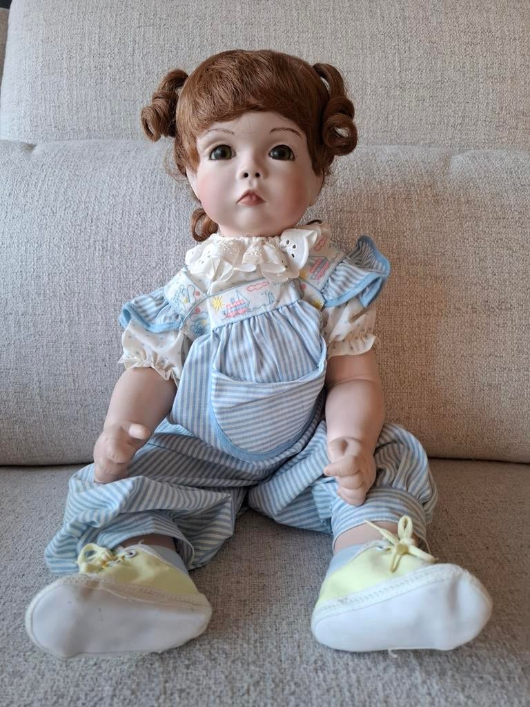 Porseleinen pop van poppenkunstenares Terri DeHetre., Verzamelen, Poppen, Ophalen, Pop