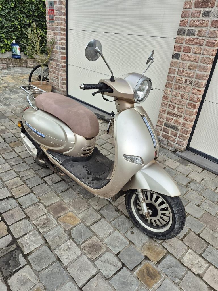 Trottinette rétro « London » 50cc - 45 km/h - 7200 km, Overige merken, Classe B (45 km/h), Enlèvement, Utilisé
