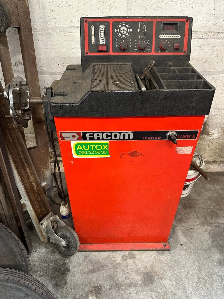 Équilibreuse de pneus FACOM U88.A, Autos : Divers, Outils de voiture, Enlèvement, Utilisé