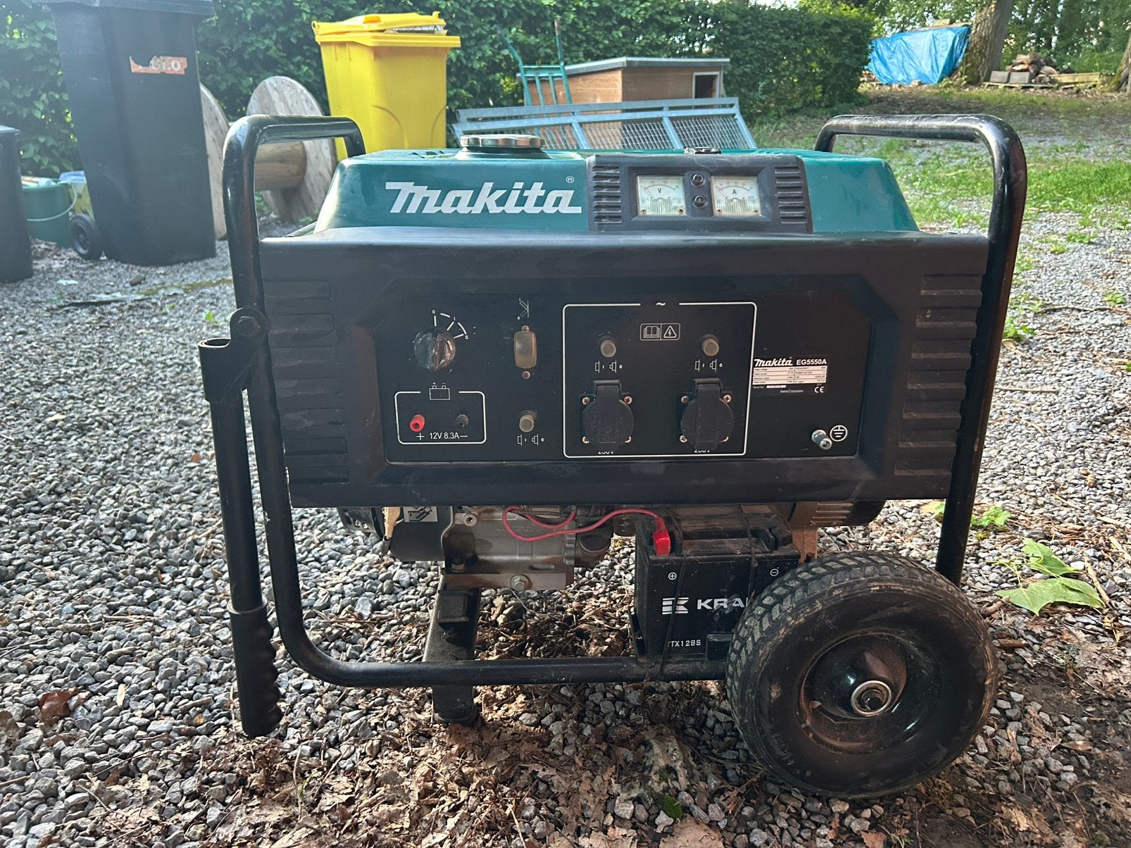 Groupe électrogène Makita, Ophalen, Zo goed als nieuw, Benzine
