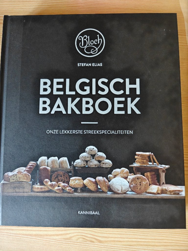 Belgisch Bakboek – Stefan Elias | originele Bloch-hardcover, Gâteau, Tarte, Pâtisserie et Desserts, Enlèvement ou Envoi, Comme neuf