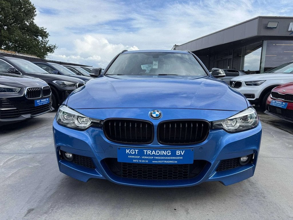 BMW 3 Serie 318 i TOURING M-PACK NAVIGATIE ZWART LEDER FULL, Achat, Euro 6, Entreprise, Boîte manuelle