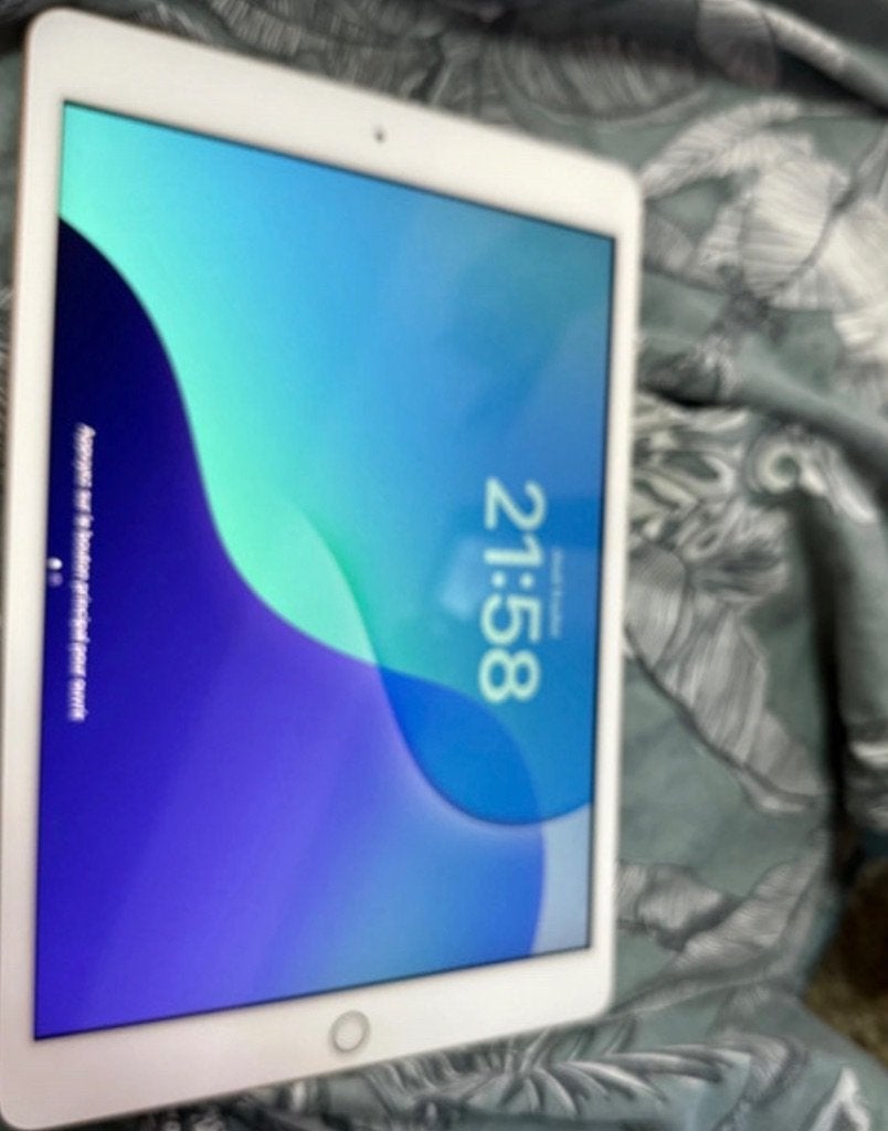 Apple iPad, Informatique & Logiciels, Apple iPad Tablettes, Apple iPad, Autres couleurs, Reconditionné, 5th génération