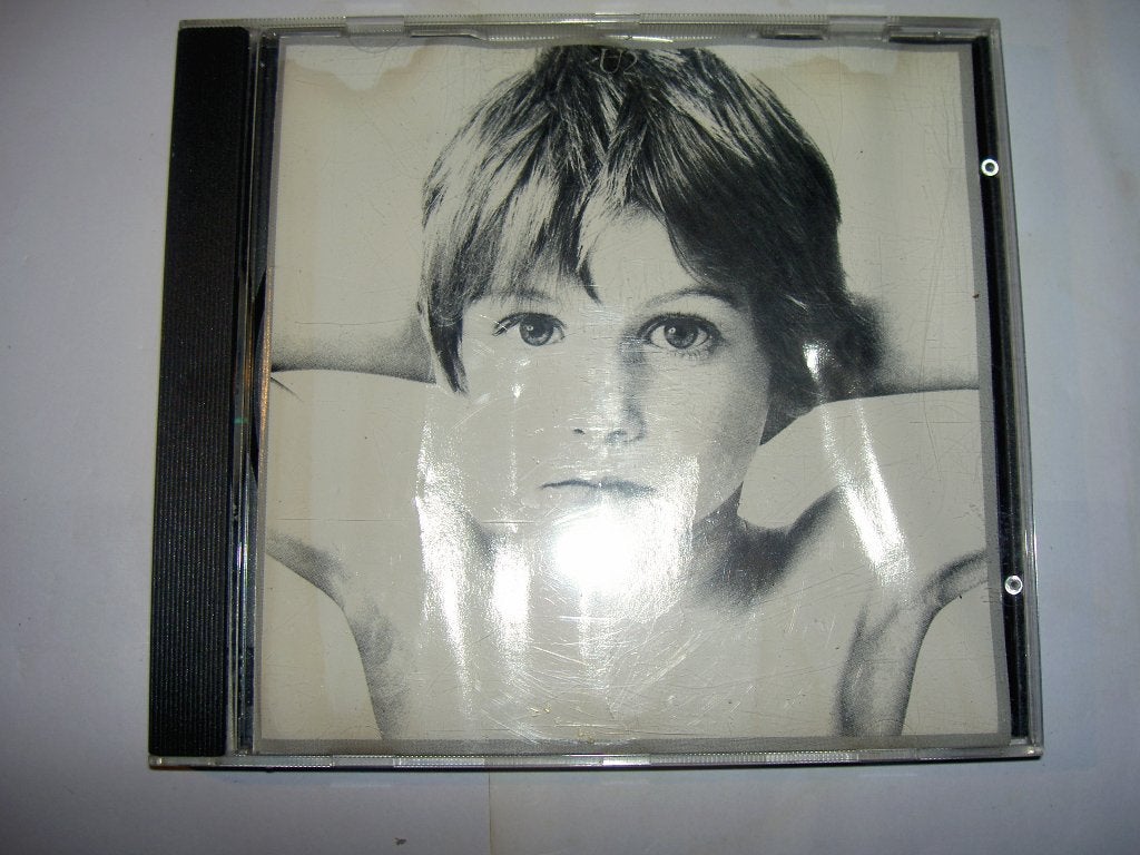 CD U2 — Garçon, Enlèvement ou Envoi, Utilisé