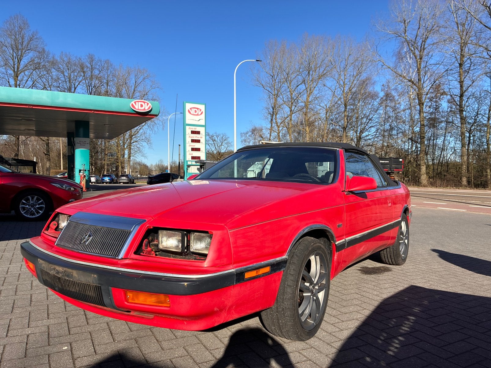 Chrysler le baron cabrio v6 automaat, Automaat, https://public.car-pass.be/vhr/5029c041-9b9f-49e3-ae4a-2aa709a1794e, Cabriolet