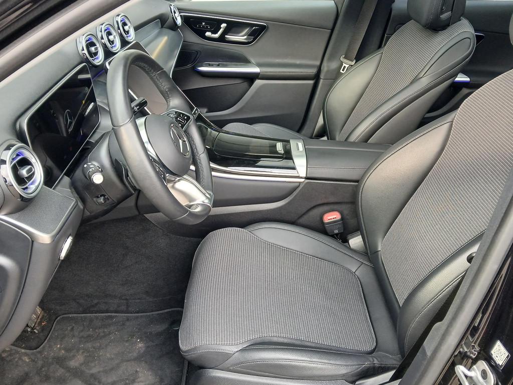 Mercedes-Benz GLC-Klasse 300 e 4MATIC SUV Luxury Line Panora, Auto's, Automaat, Gebruikt, 4 cilinders, 2000 kg
