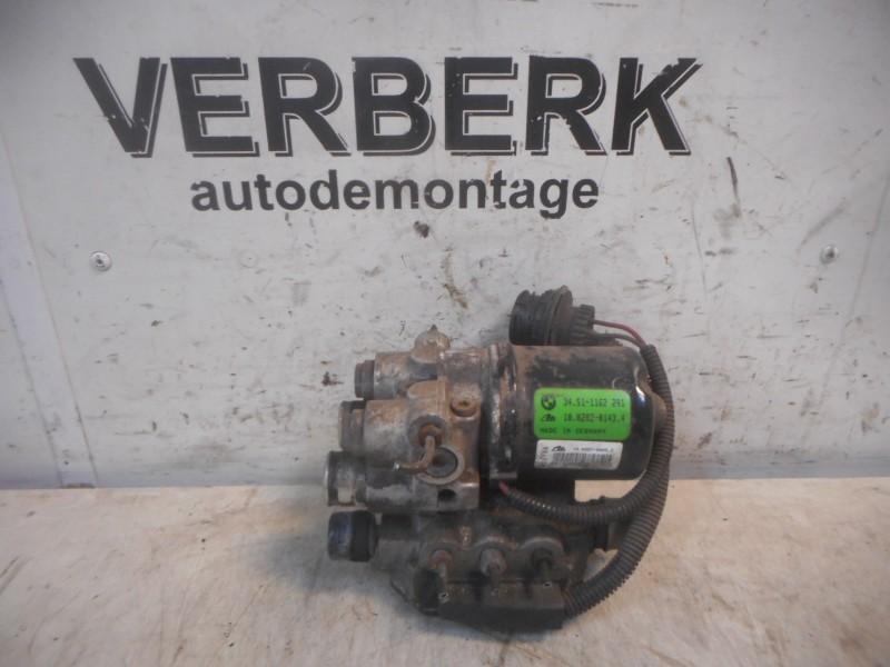 BLOC ABS (FREINS ANTI-BLOCAGE) BMW 3 serie (E36 / 4), Utilisé, BMW