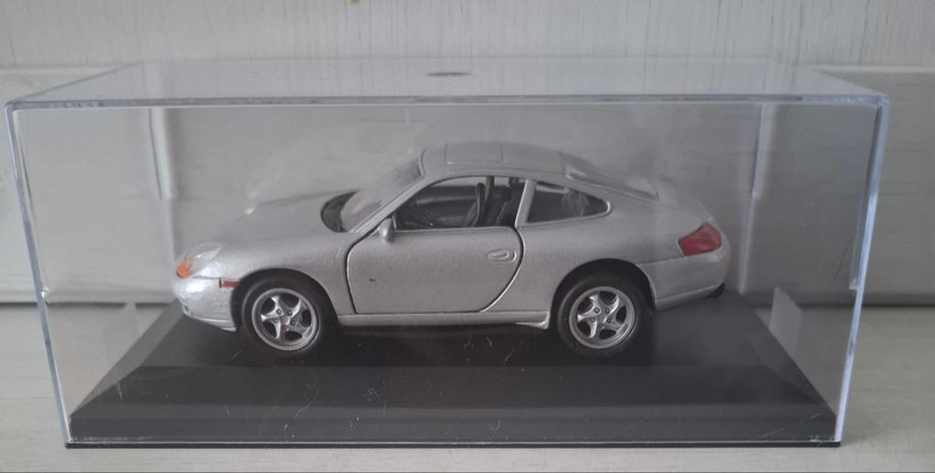Porsche 911 Carrera schaal 1:43, Ophalen of Verzenden