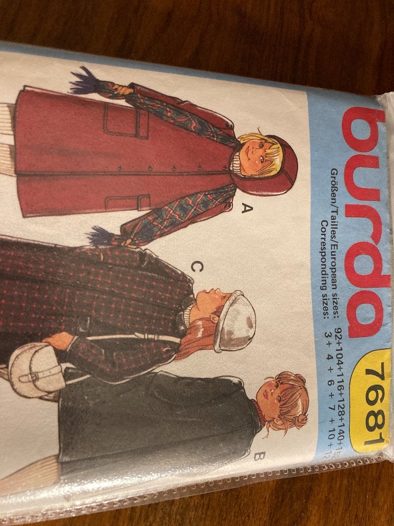 patronen kinderkleding, Verzamelen, Kleding en Patronen, Ophalen of Verzenden, Zo goed als nieuw, Patroon, Burda