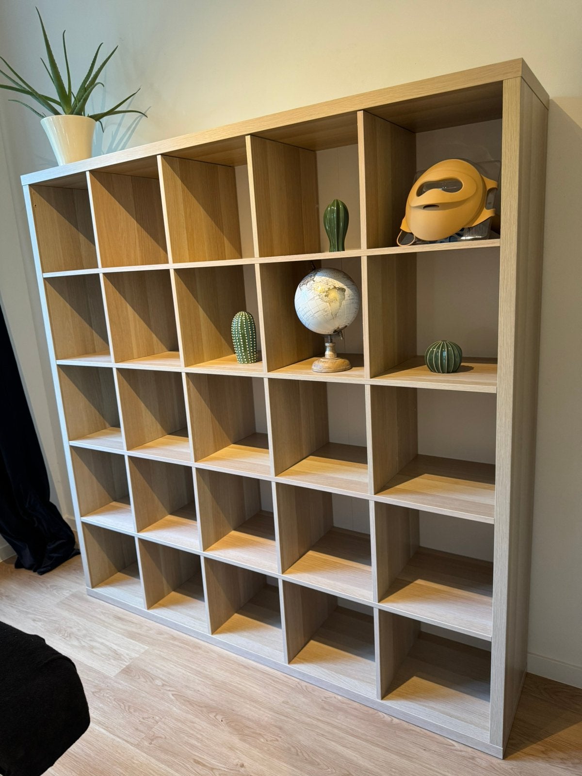 Kallax kast 180x180, Ophalen, Zo goed als nieuw