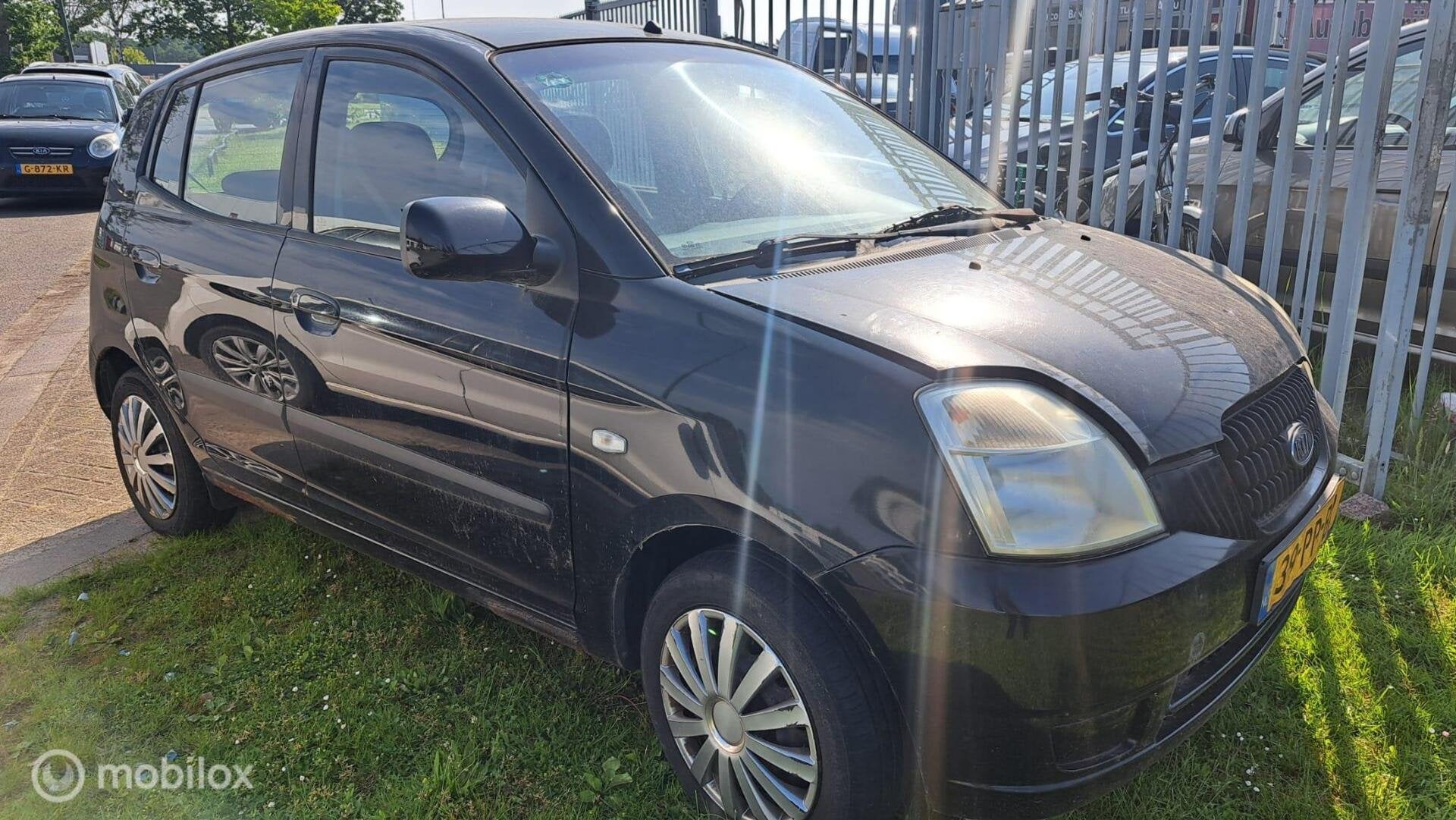 Kia Picanto 1.0 geen apk Rijd goed motor en back goed €500, Achat, 836 kg, 5 portes, 5 places