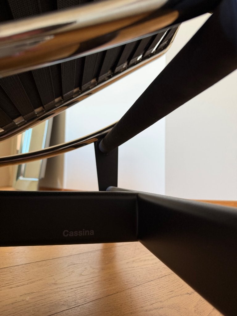 Chaise longue le corbusier (cassina), Huis en Inrichting, Leer, Ophalen of Verzenden, Zo goed als nieuw, Minder dan 150 cm