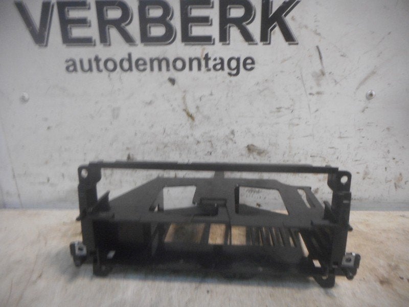 TABLEAU DE BORD DIVERS BMW 3 serie (E46 / 2) (51458196112), Utilisé, BMW, Petuelring 130
80809  München, DE, Bayerische Motoren Werke AG