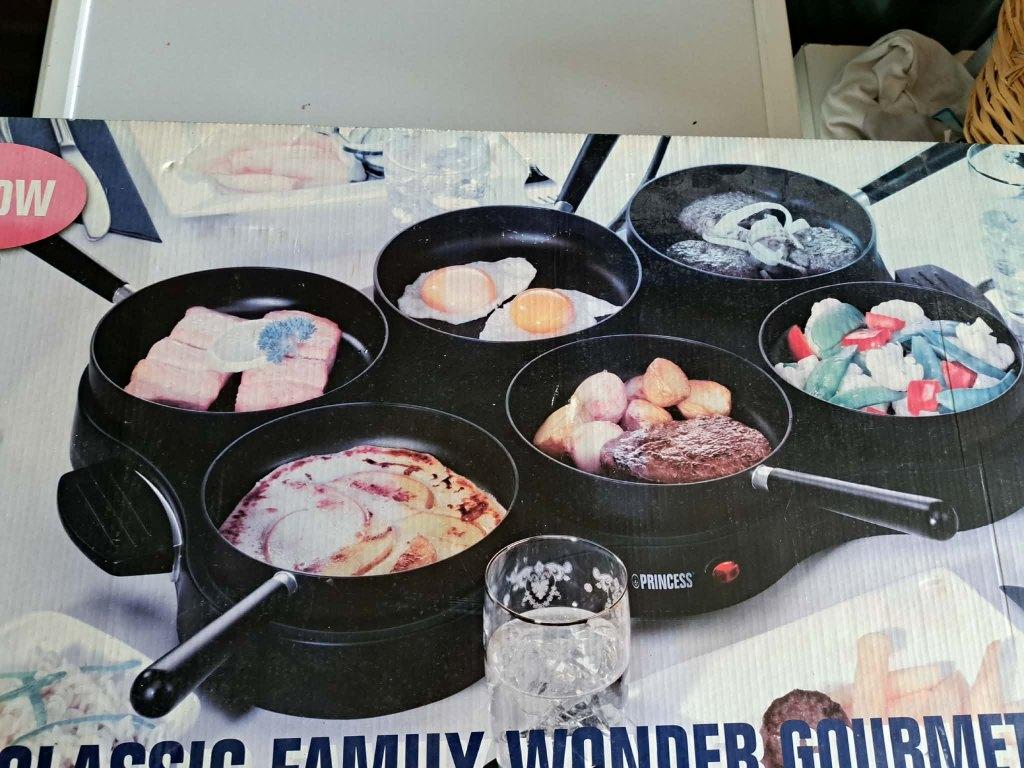 Appareil gourmet, Enlèvement