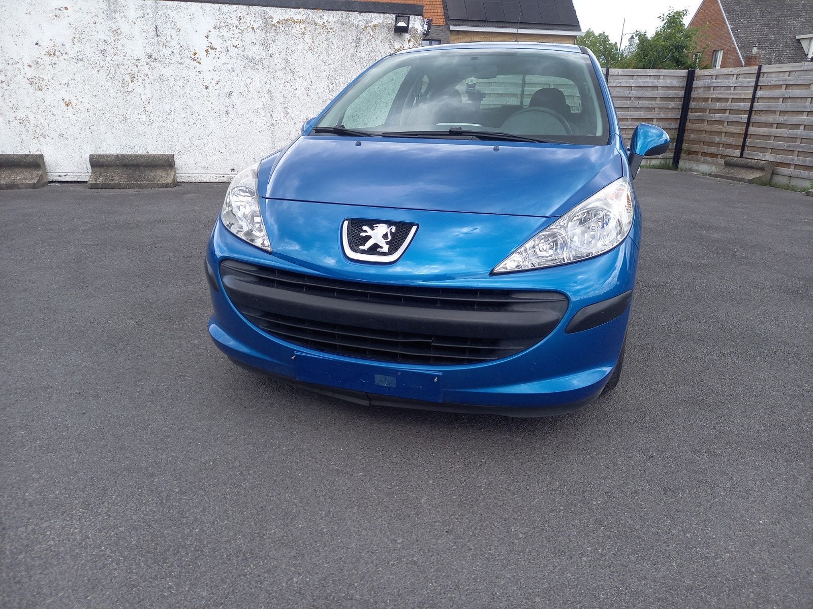 Peugeot 206 essence avec 76 000 km, Autos, Peugeot, Particulier, ABS, Radio, Essence, Enlèvement