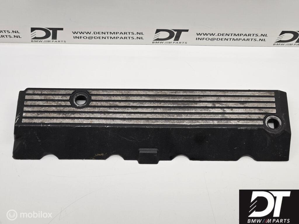 Bobinedeksel rechts BMW M5 E39 S62 V8 S62B50 11121406033, Enlèvement ou Envoi, Utilisé, BMW, BMW