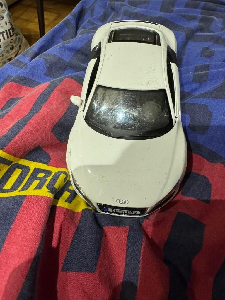 te koop  model auto audi r8 maisto 1:18, Enlèvement ou Envoi, Voiture, Maisto