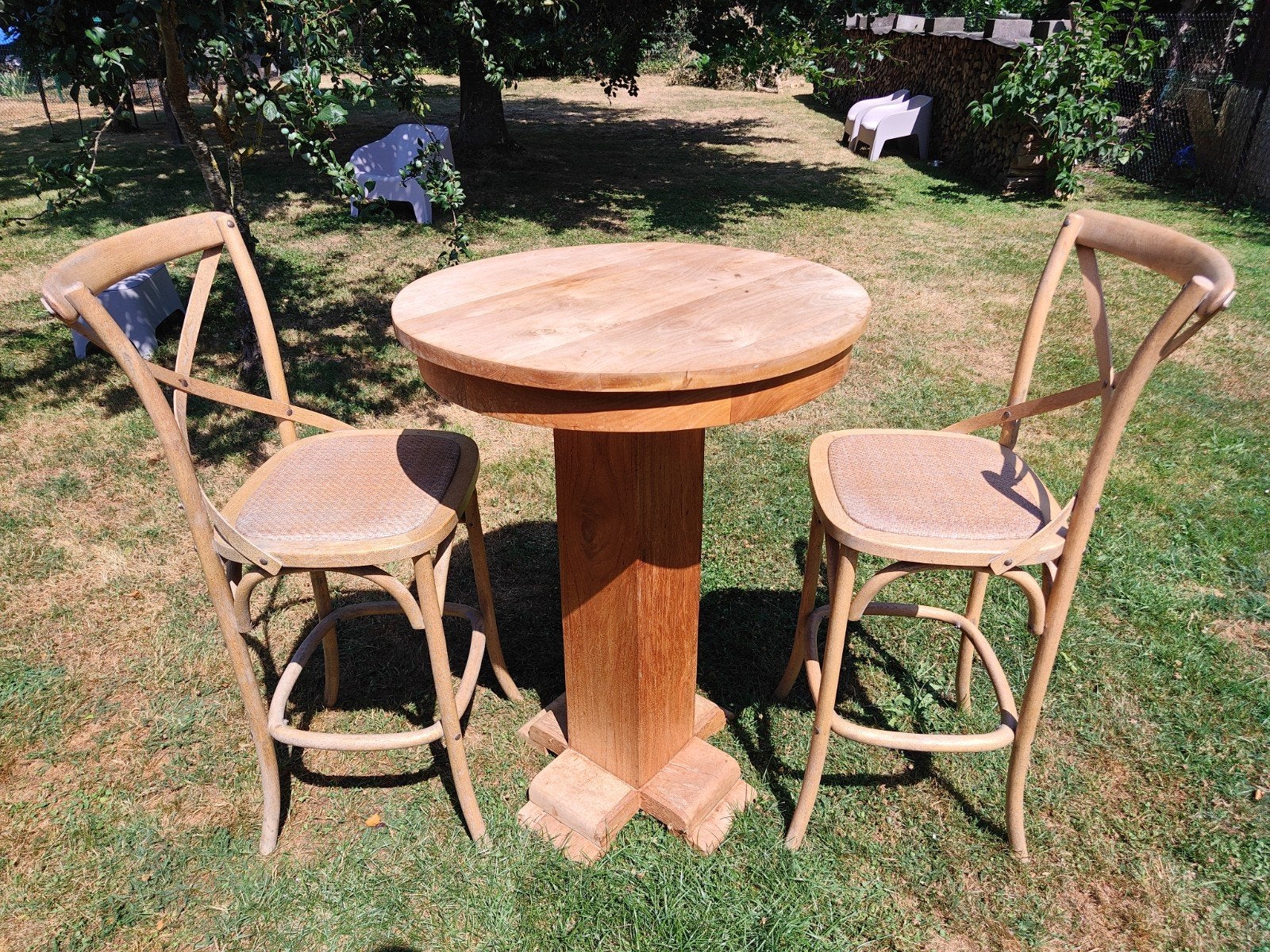 Ensemble table haute et ses 2 chaises., Enlèvement, Utilisé