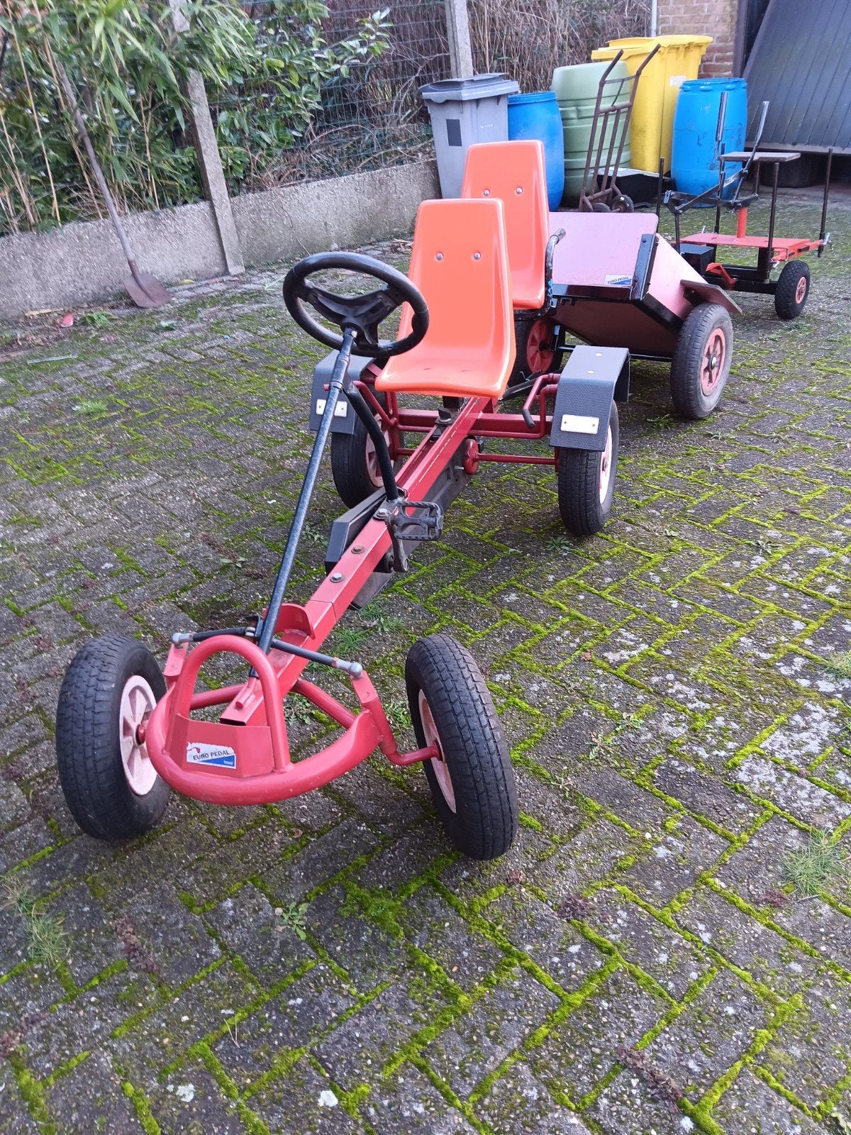 Grote gocar met kipkar en graaf kraan, 300€, Ophalen, Zo goed als nieuw, Overige merken, Vrijloopautomaat