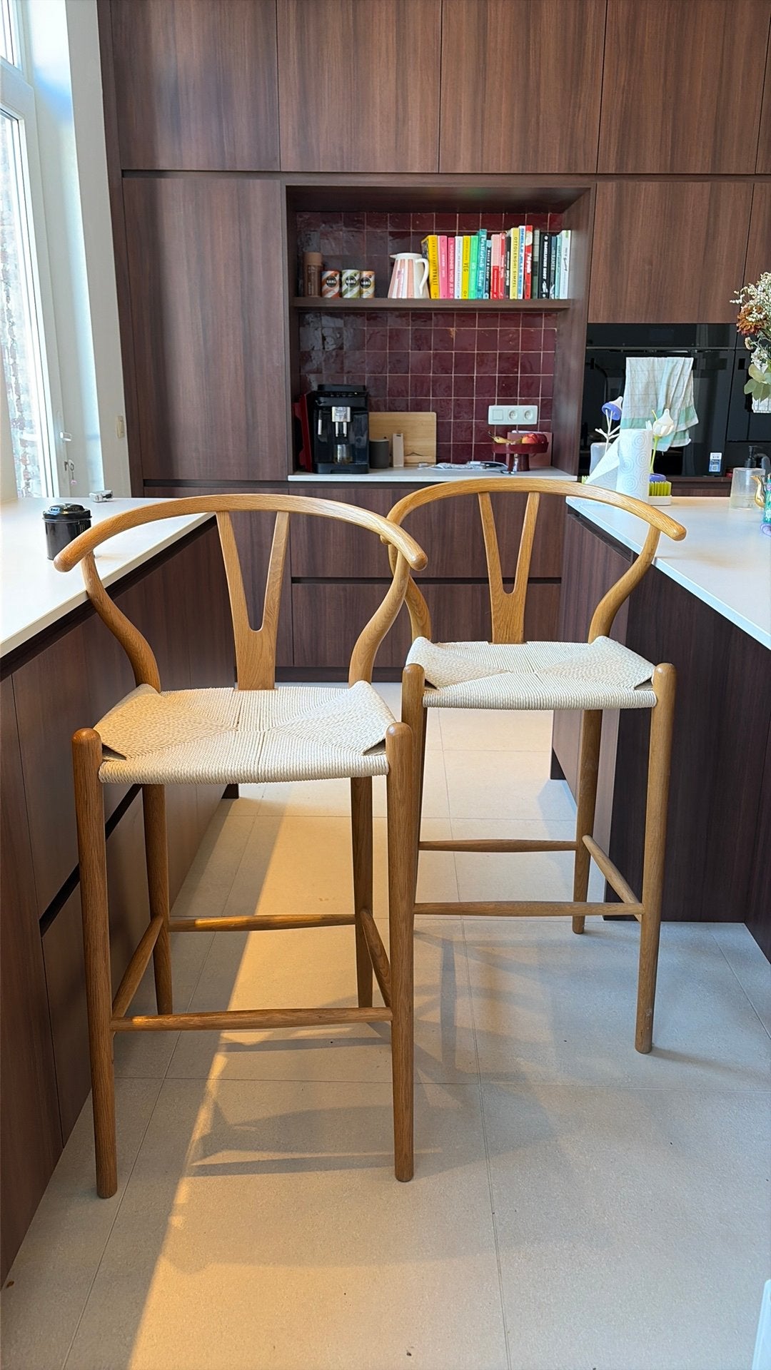 merkloze Wishbone/Y-chair stijl barkruk,, Huis en Inrichting, 2 krukken, Ophalen, Zo goed als nieuw