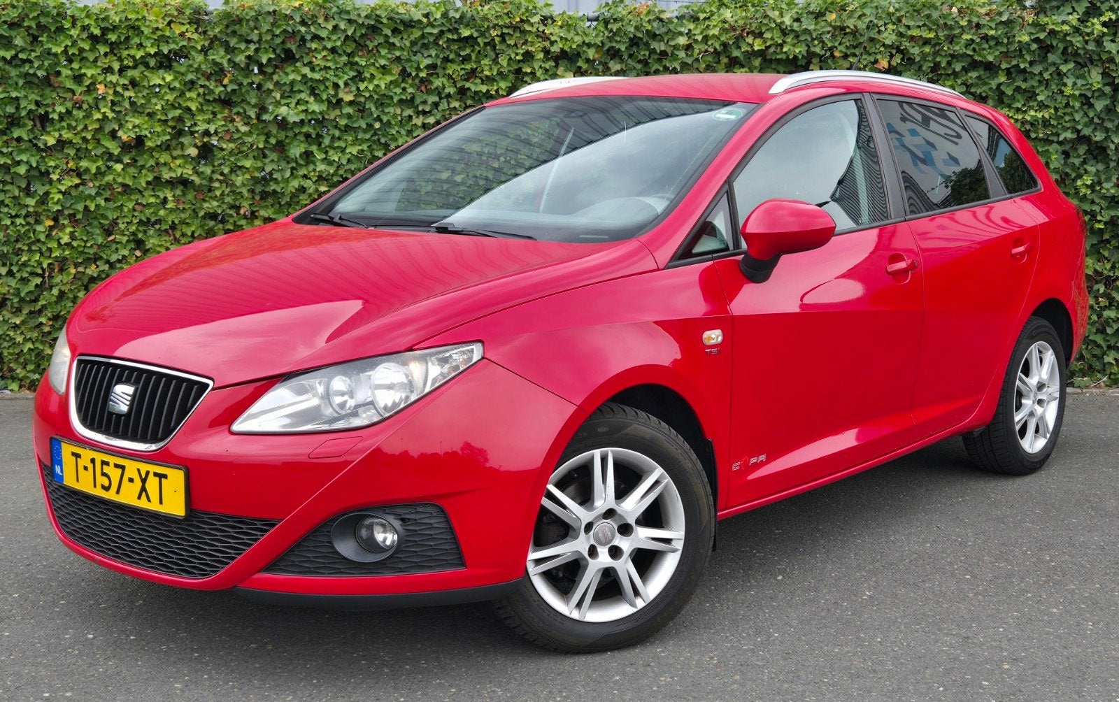 Seat Ibiza 1.2 TSI 77KW ST DSG 2011 Rood, Autos, Euro 5, Achat, 5 portes, Break