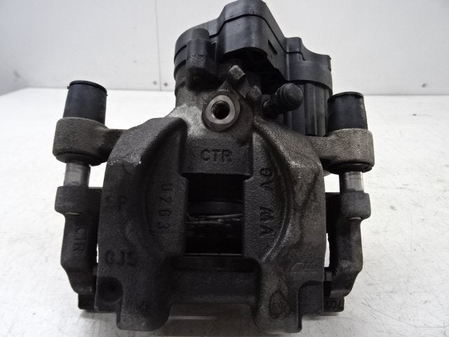 ETRIER DE FREIN ARRIÈRE GAUCHE Passat Variant (3G5), Volkswagen, Volkswagen AG, Utilisé, Kundenbetreuung@volkswagen.de