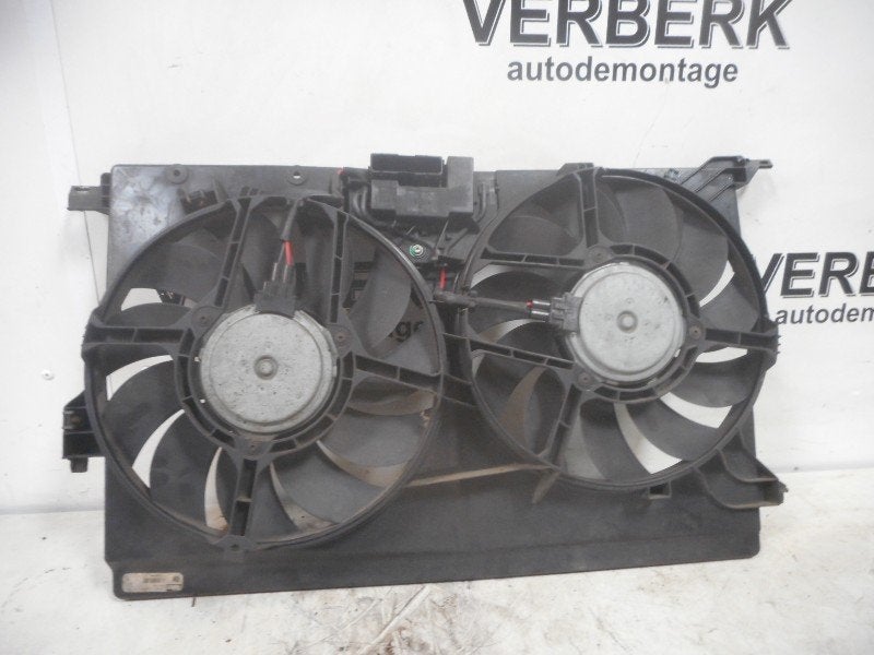 KOELVENTILATORMOTOR 9-3 II Sport Sedan (YS3F) (24410989), Gebruikt, Valeo, 100, rue de Courcelles
75017  Paris, FR, Saab