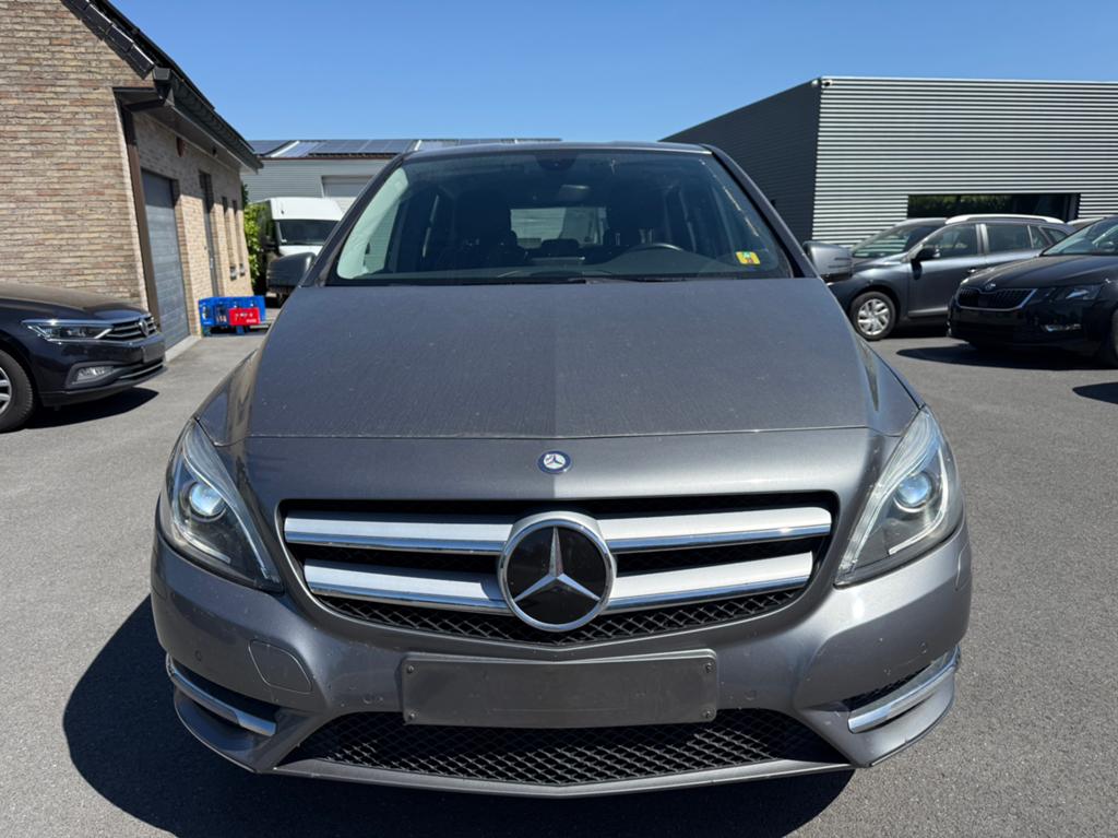 Mercedes B200 CDI Automatique — 2012 — 1.8 Diesel, Autos, Mercedes-Benz, 100 kW, Achat, Entreprise, Noir