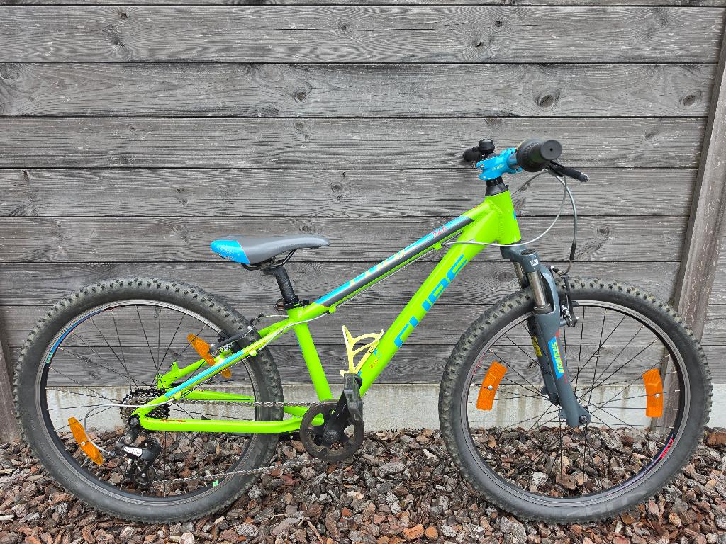 VTT Cube 24 pouces, Vélos & Vélomoteurs, Autres marques, Frein sur jante, Enlèvement ou Envoi, Comme neuf