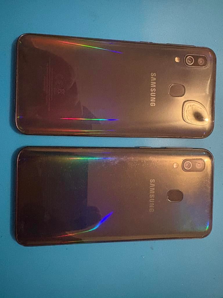2 Samsung A40 prix 120€, Télécoms, Téléphonie mobile | Samsung, Enlèvement, Comme neuf