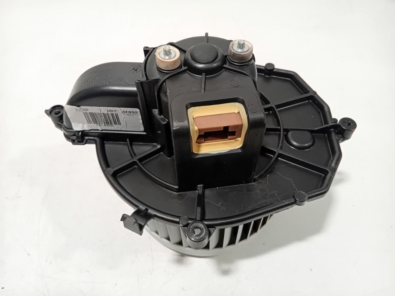 Kachel ventilator motor Peugeot Partner, Auto-onderdelen, Onderdelen@venauto.nl, Van der Ven Autorecycling B.V., Gebruikt, Ettenseweg 76, 4706 PB Roosendaal, The Netherlands