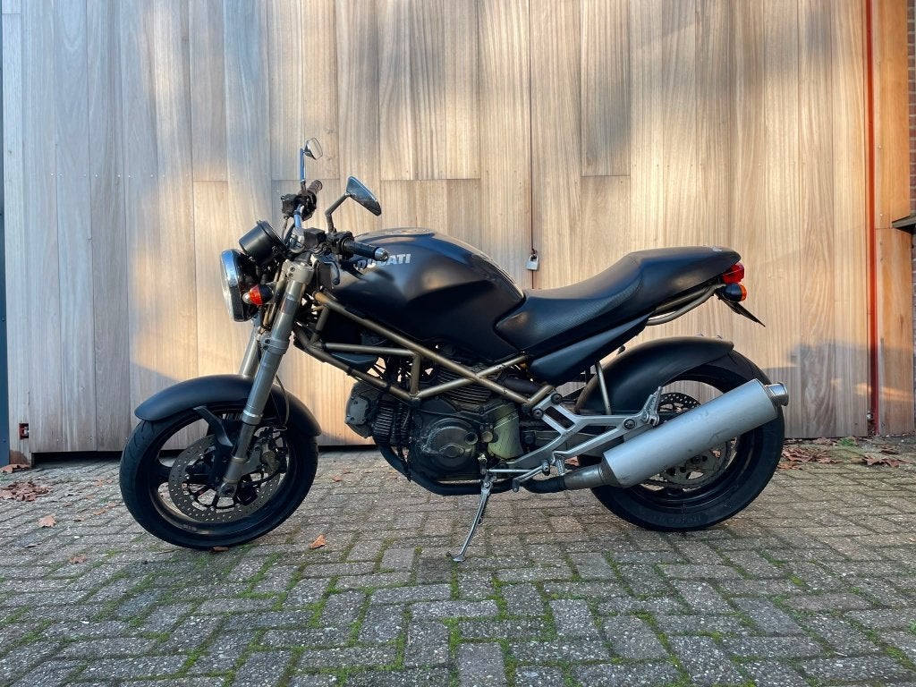 Ducati monster, Motoren, 2 cilinders, Gebruikt, Particulier, Handgeschakeld