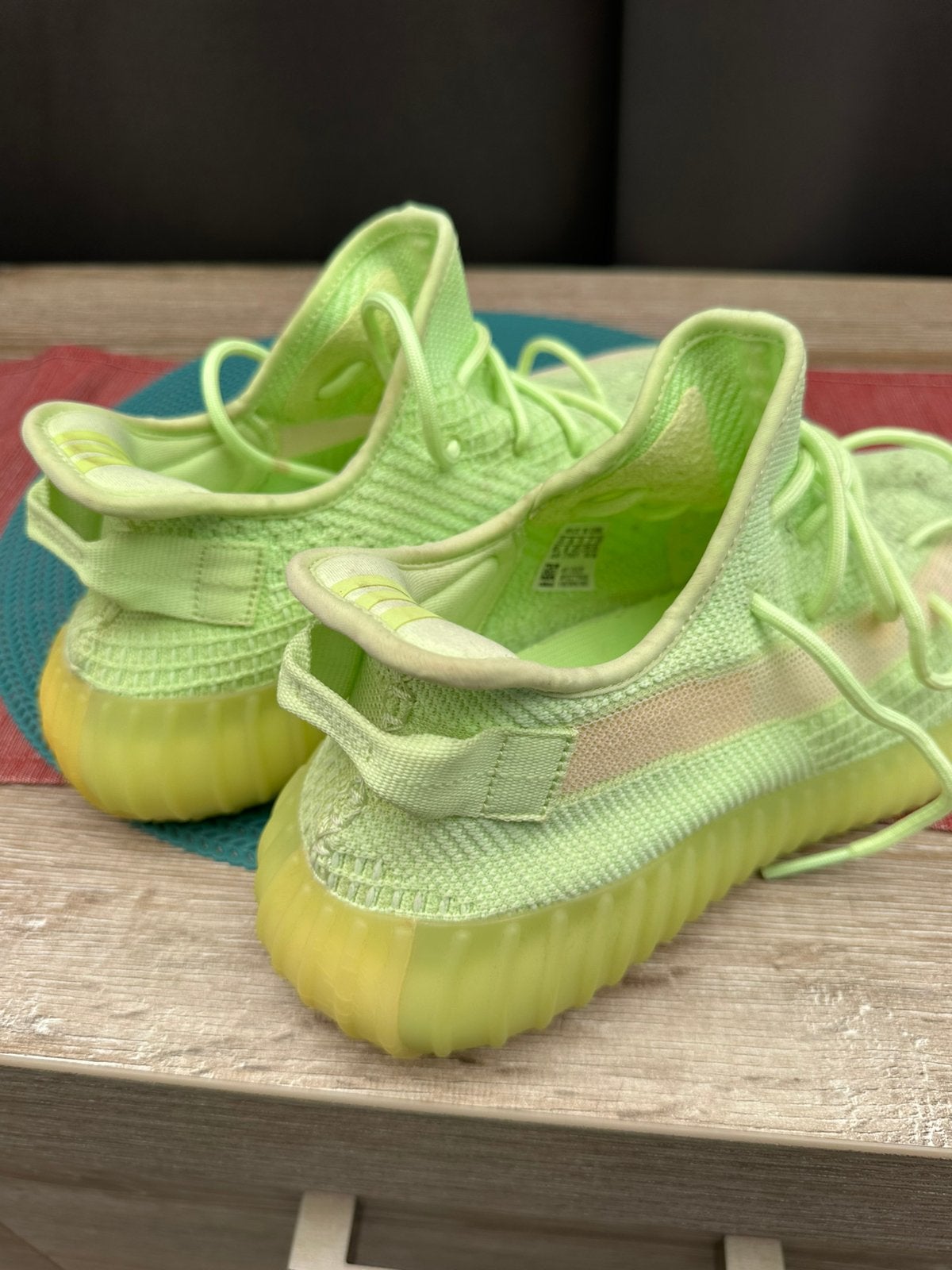 Adidas YEEZY, Ophalen of Verzenden, Zo goed als nieuw