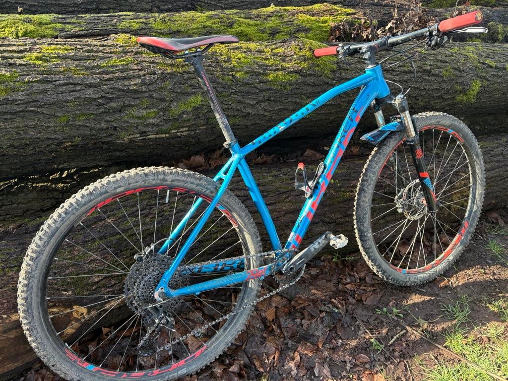 VTT Mondraker, Enlèvement, Comme neuf