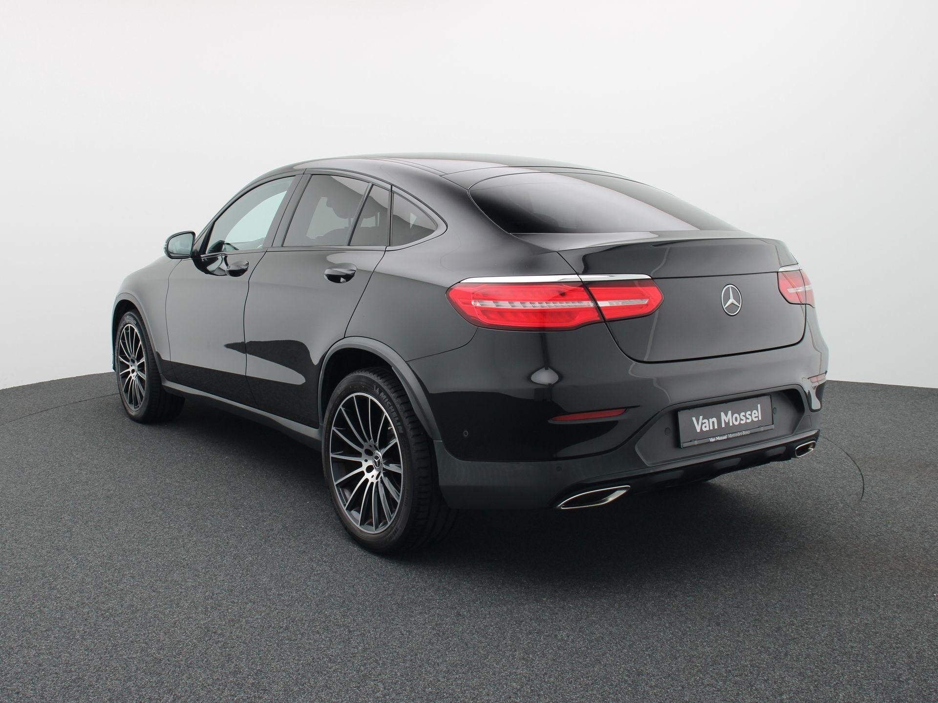 Mercedes-Benz GLC Coupé 250 4MATIC AMG LINE + LEDER + 360 C, Auto's, Automaat, Dealer onderhouden, Gebruikt, 4 cilinders