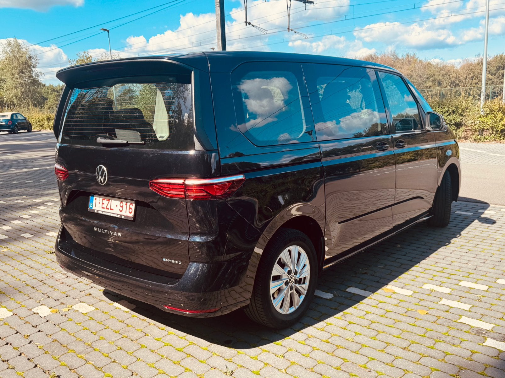 Volkswagen Multivan T7 - basismodel - 110kW, Achat, Euro 6, Carnet d'entretien, 2135 kg