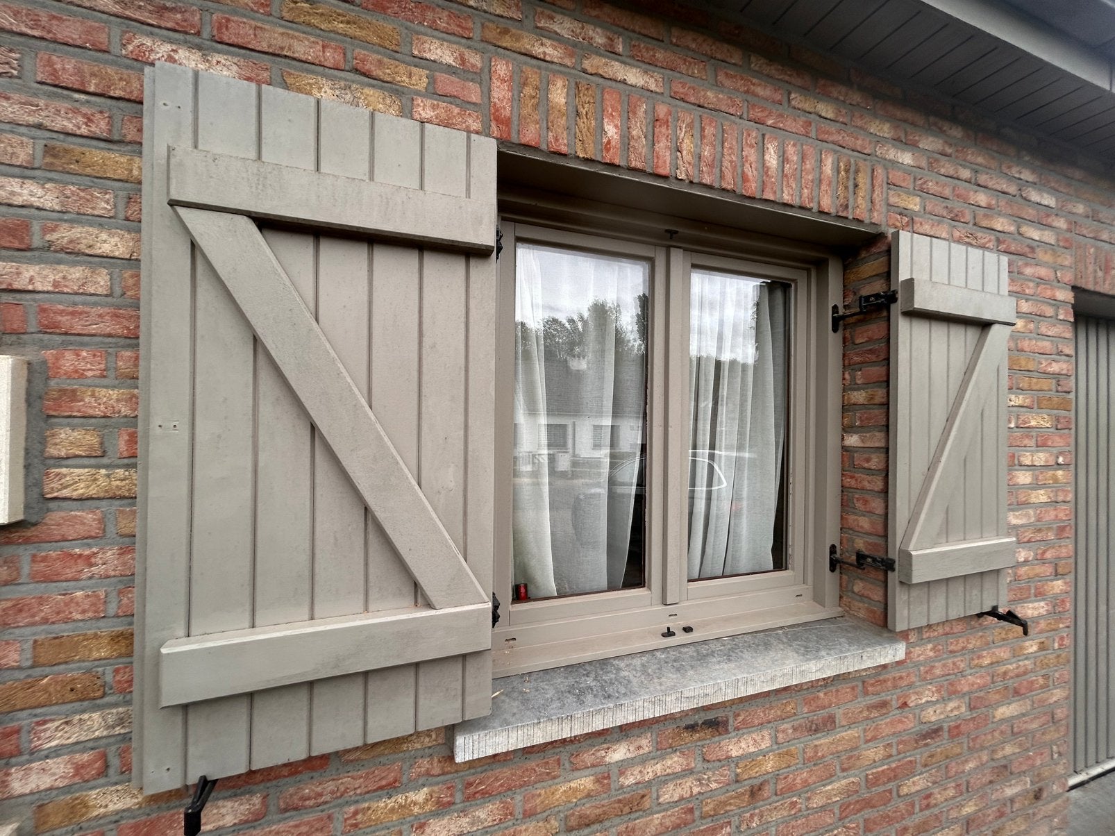 Serie de volets en bois à vendre, Bricolage & Construction, Enlèvement, Utilisé